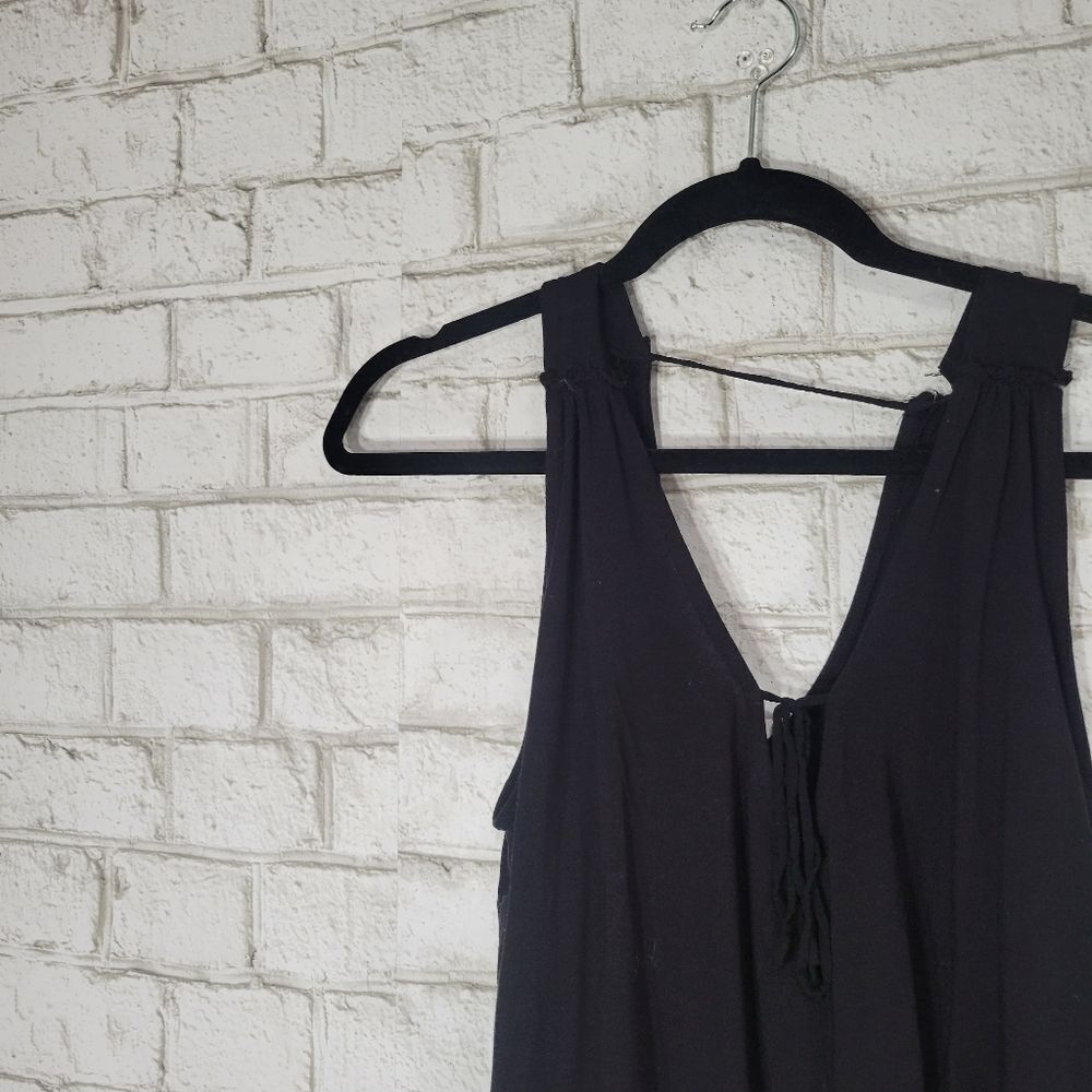 Kimchi Blue from Urban Outfitters crop flowy tank - Picture 2 of 14